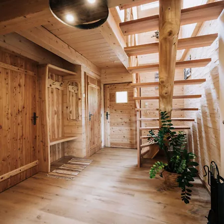 Webertonihuette Modern Retreat 度假居