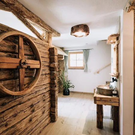 Webertonihuette Modern Retreat 度假居 Kliening